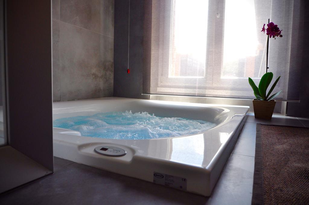 Place 24 Suites & Wellness Roma Exterior foto