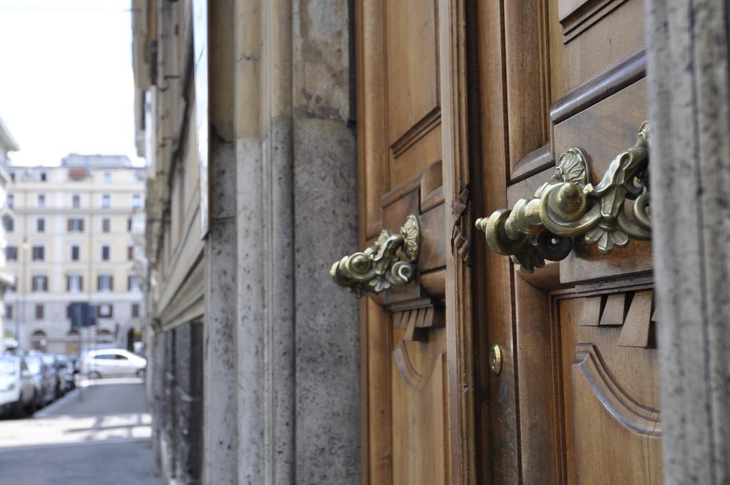 Place 24 Suites & Wellness Roma Exterior foto