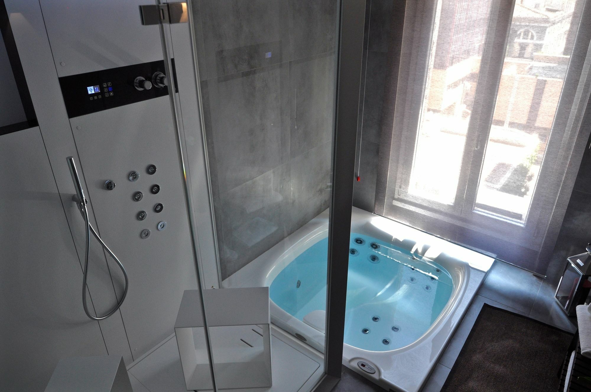 Place 24 Suites & Wellness Roma Exterior foto