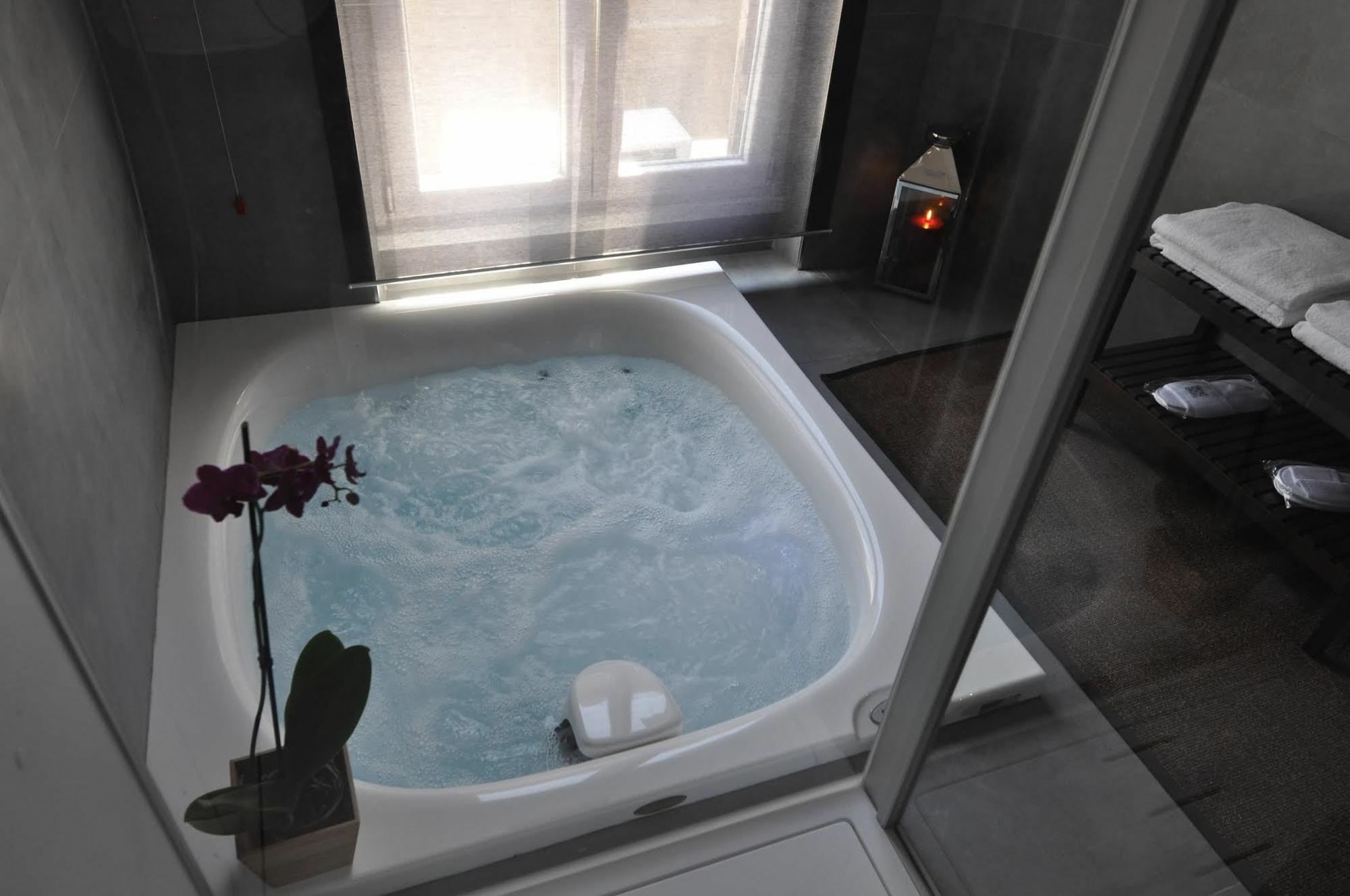 Place 24 Suites & Wellness Roma Exterior foto